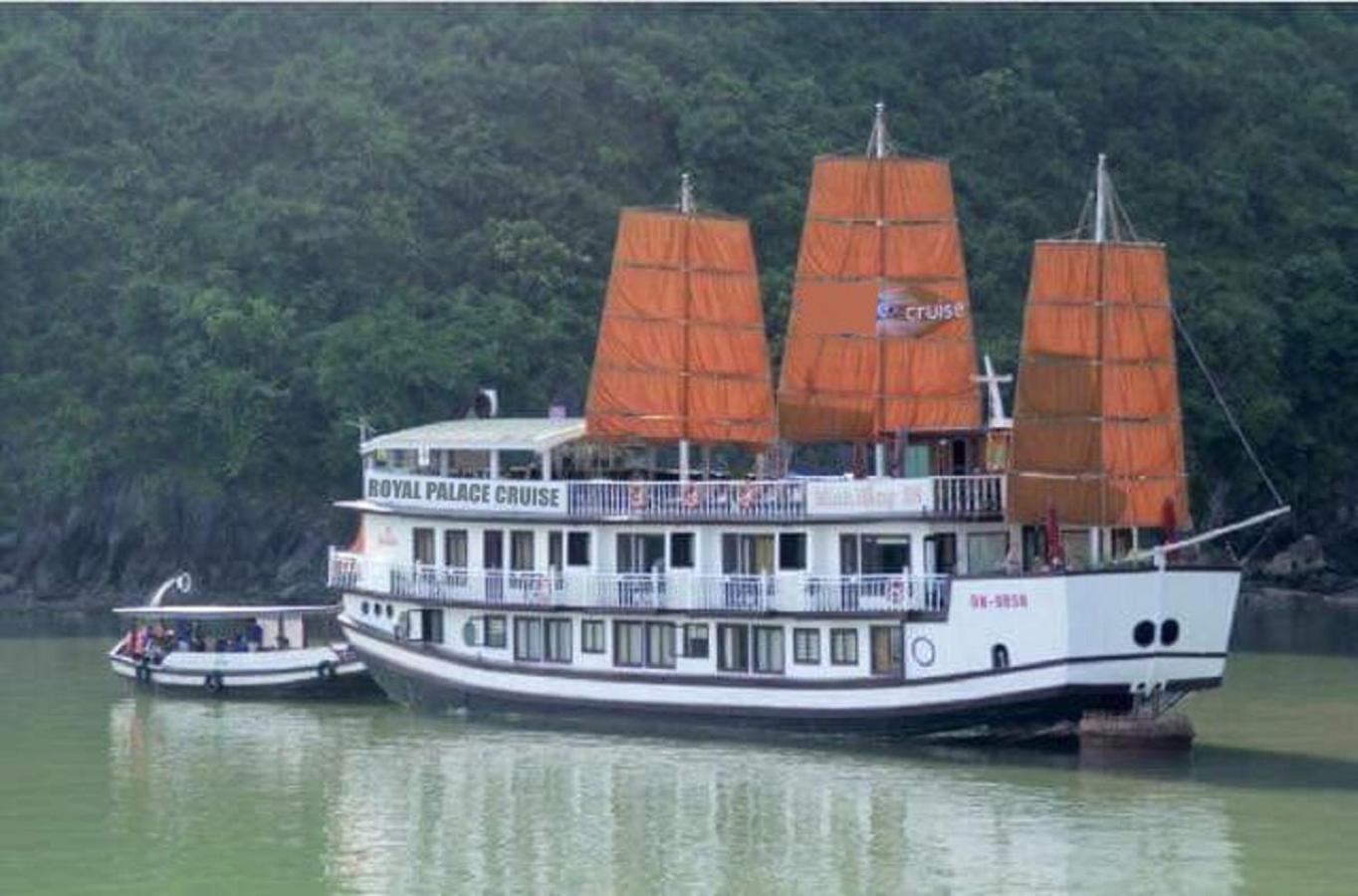 Royal Palace Cruise Ха Лонг Екстериор снимка